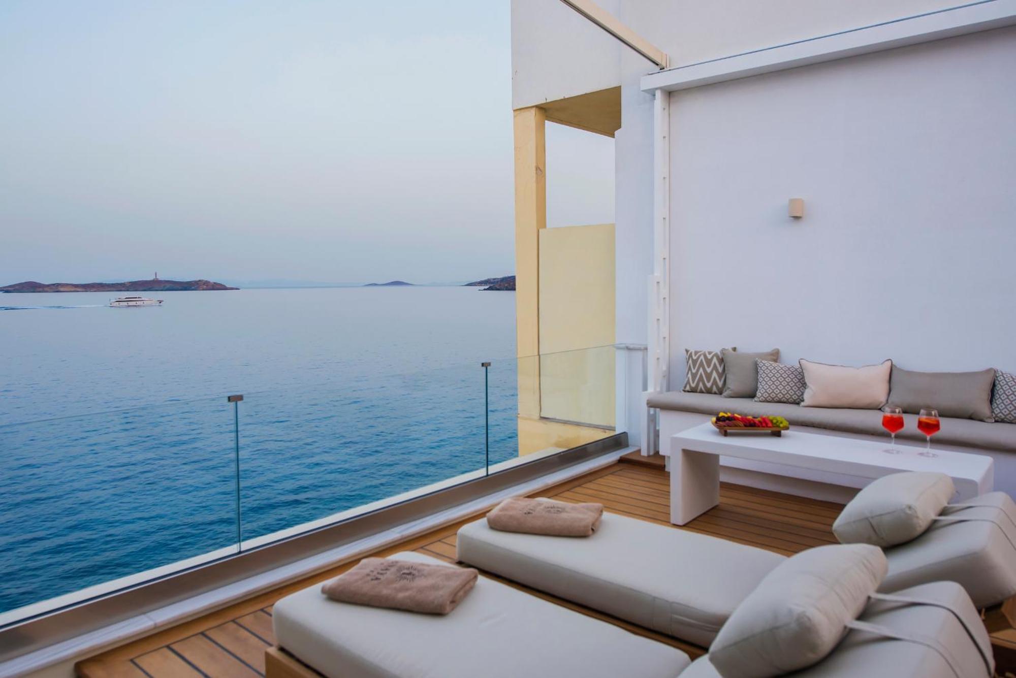 Anaya Suites Ερμούπολη Εξωτερικό φωτογραφία