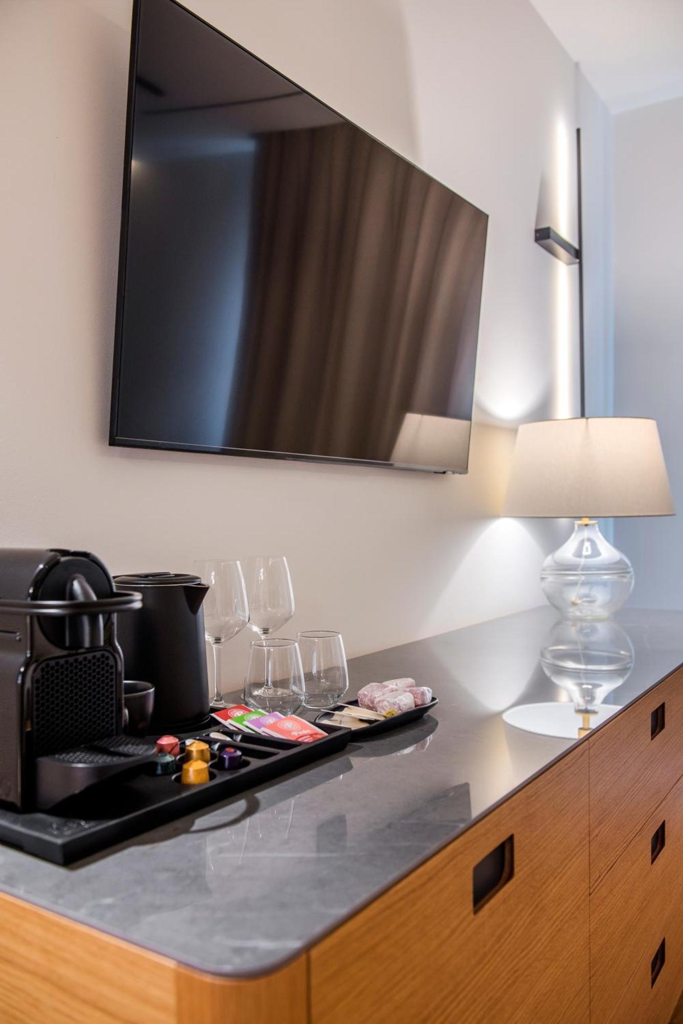 Anaya Suites Ερμούπολη Εξωτερικό φωτογραφία