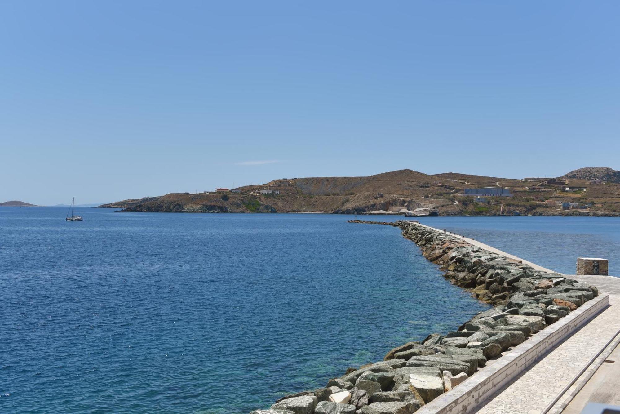 Anaya Suites Ερμούπολη Εξωτερικό φωτογραφία